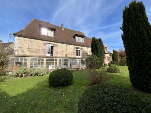 Genis House | Maison de la Source