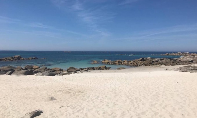 Plounevez-Lochrist House | Maison de Plein Pied Avec Jardin, à 3 km de la mer