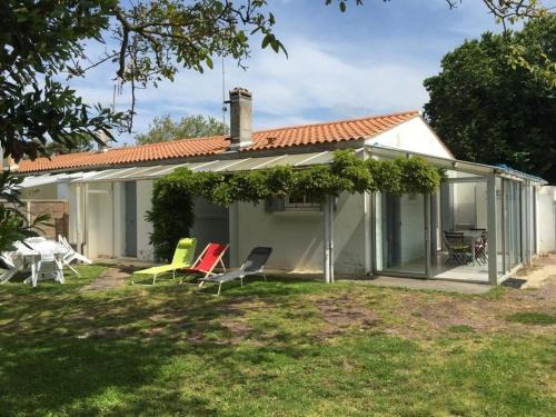 La Remigeasse House | Maison de Plain-Pied à 700m de la Plage avec Jardin Privé, BBQ, et Parking – 6 Couchages - FR-1-246A-319