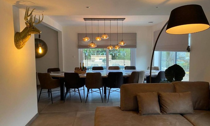 Stoumont House | Maison de Quarreux