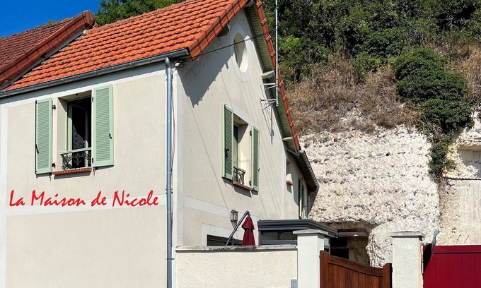 Sandrancourt House | Maison de Village aux Portes de la Normandie