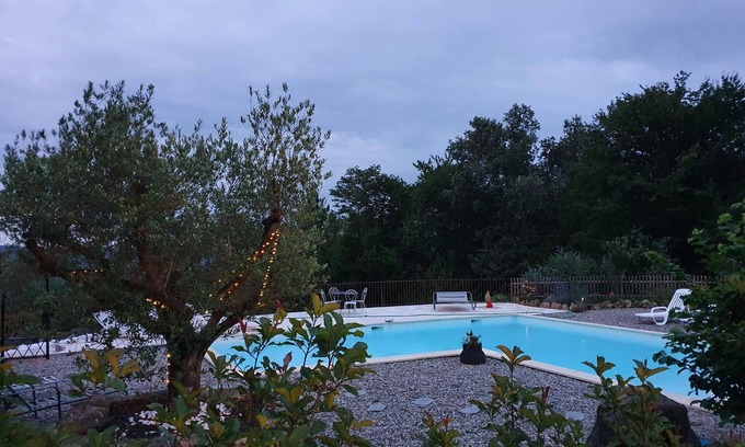 Les Eyzies House | Maison de Vacances au Calme , à 5 Minutes de la Capitale de la Préhistoire !