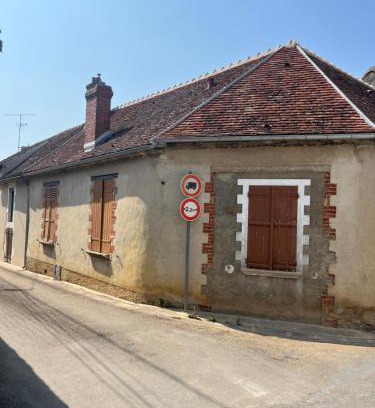 Maligny Apartment | Maison de village à maligny 89