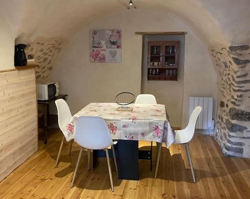 Chorges Apartment | maison de village atypique !