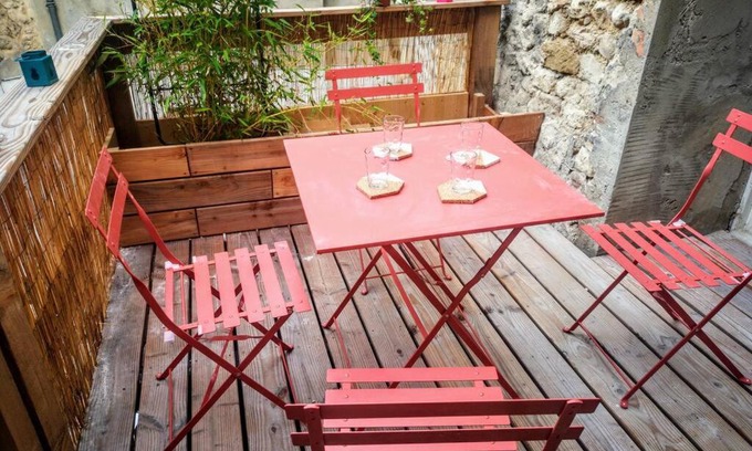 Donzere House | maison de village meublée avec terrasse