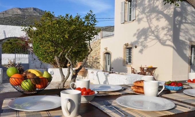 Kalymnos House | Maison Des Clementines