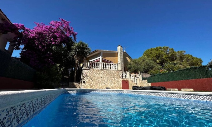 El Vendrell House | Maison des Hortensias