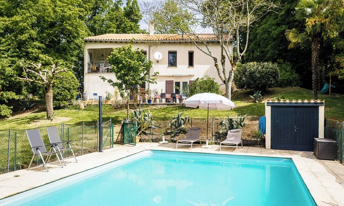 Eymet House | Maison Elena, luxury holiday home with private swimming pool in Eymet