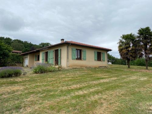 Estampes House | Maison en campagne avec vue sur les Pyrénées