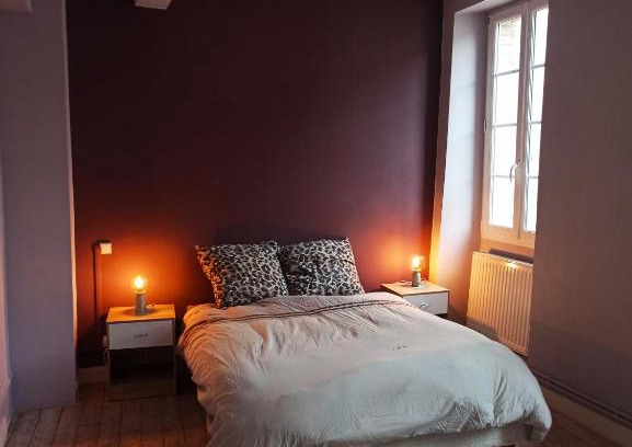 Villeneuve-d'Olmes House | Maison entière au Centre de Villeneuve d'Olmes