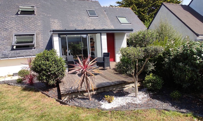 Erdeven House | Maison familiale, 1km de la plage de Kerhillio