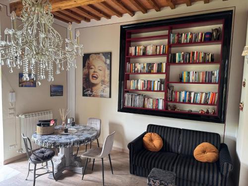 Capostrada Apartment | Maison L'Incanto Pistoia