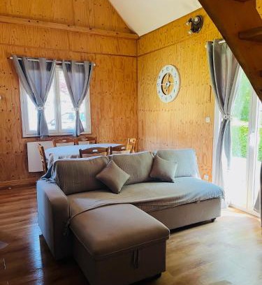 Giffaumont-Champaubert Ski Chalet | Maison Lac du Der