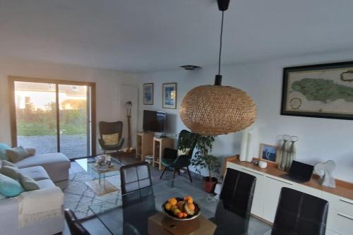 Arzon House | Maison moderne et chaleureuse, emplacement idéal