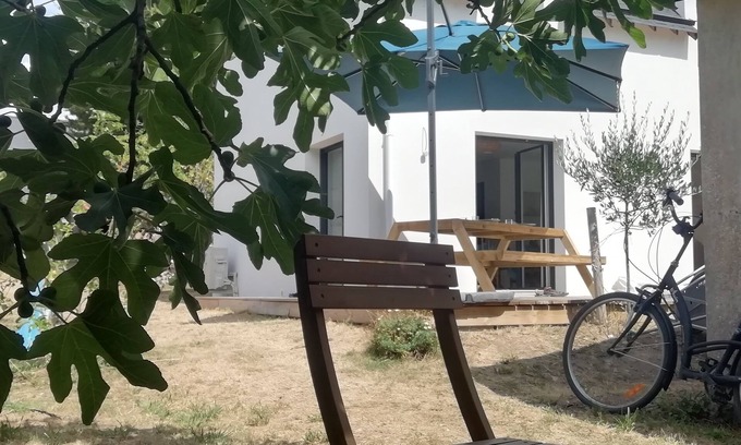 Ile d'Arz House | Maison Neuve vue sur mer à 50 Mètres de la Plage