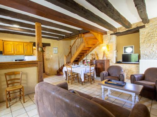 Saint-Aubin-de-Nabirat House | Maison Périgourdine avec jardin, WiFi, proche de Sarlat, idéale pour familles et randonnées - FR-1-616-127