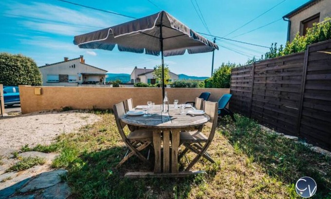 Goudargues House | Maison Rénovée à 500 m du Centre du Village Pour 4 Personnes