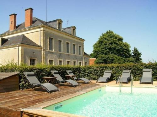 Cerilly House | Maison rénovée 19è, piscine chauffée, sauna, spa, grand parc, proche de la nature spacieuse et tout confort. - FR-1-489-399
