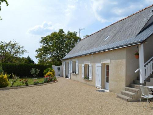 Bourgueil House | Maison rénovée au cœur des vignobles avec jardin, modernité et confort près des châteaux de la Loire - FR-1-381-168