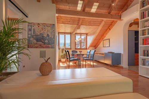 Caldaro Sulla Strada del Vino Apartment | Maison sous le ciel