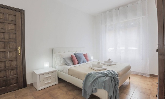 Massa Apartment | [MAISON TUSCANY] ★ ★ ★ ★ ★ 20 minutes from Forte dei Marmi | Netflix and Comfort
