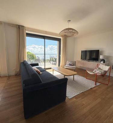 Saint-Marc House | maison vue mer avec terrasse