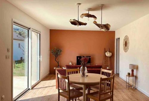 Gerde House | Maisonnette avec vue Montagne et jardin