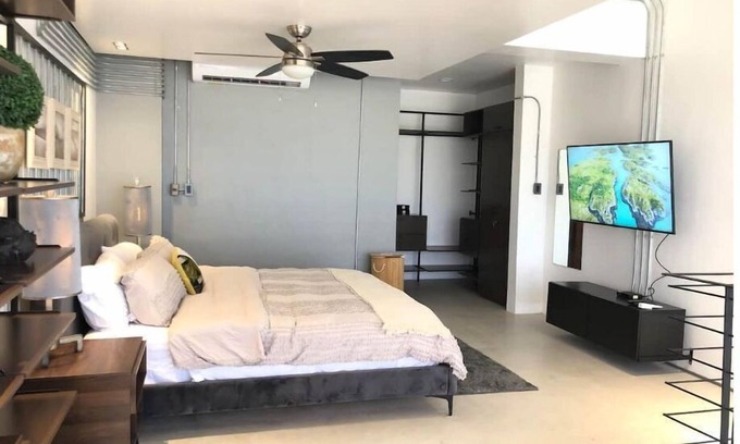 Downtown Santo Domingo Apartment | Majestic and Spacious Loft Downton, Jacuzzi NEW