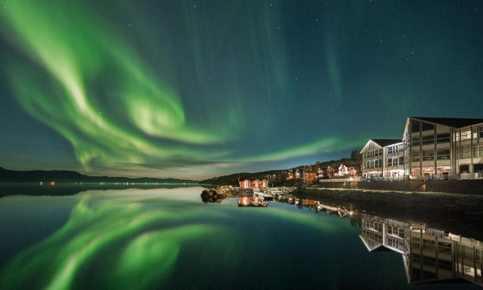 Knapplund Resort | Malangen Resort