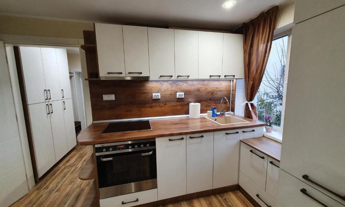 Ruse Center Apartment | Malavi KI top center studio Ruse