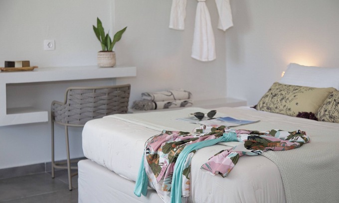 Lassi Apartment | Malibu Master Suite