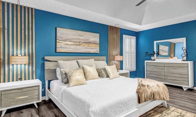 Buford House | Mall of GA 3BR Getaway Sleeps 10+Game Room Wi-Fi
