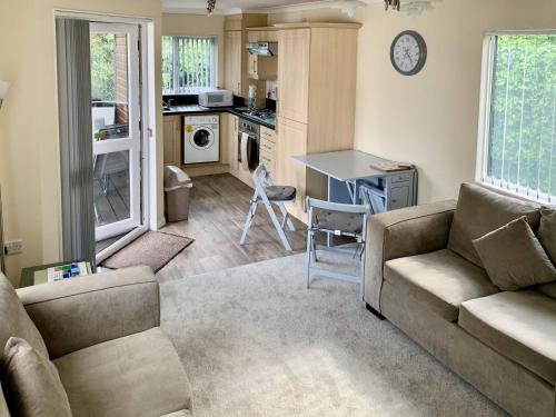 Hopton on Sea House | Mallard Lodge