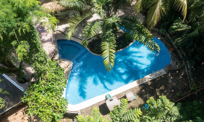 Mal Pais House | Malpais Monkey House /5 Bedrooms, Pool, Jacuzzi & Sauna.