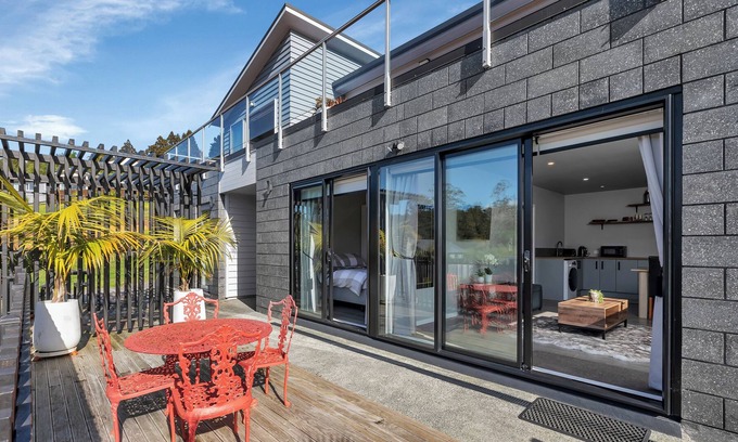 Kerikeri Cottage | Mandeno Retreat - Kerikeri Holiday Apartment