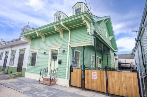 Saint Roch House | Mandeville Creole Cottage - 3 bed-2 bath