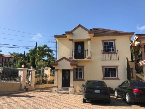 Epworth House | Mandeville ingleside luxury