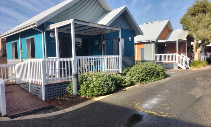 Mandurah Resort | Mandurah Ocean Marina Chalets