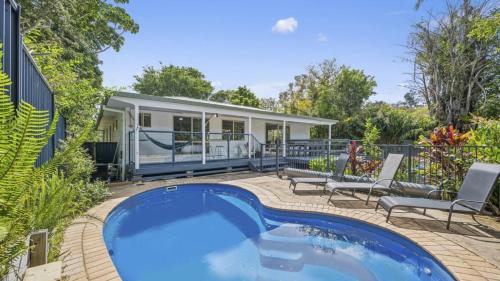 Toormina House | Mango Cottage 8, Pool, Sleeps 8, Aircon