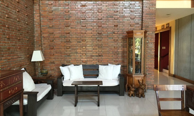 Olongapo Hotel | Mango Valley Hotel 1