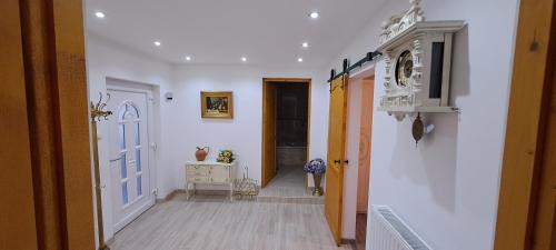 Muraszemenye Villa | Manipura