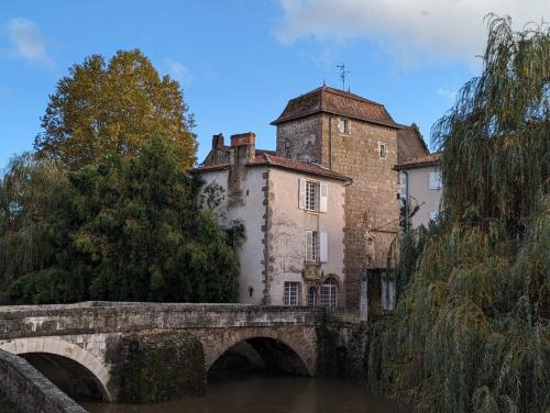 Confolens Bed & Breakfast | Manoir des Comtes