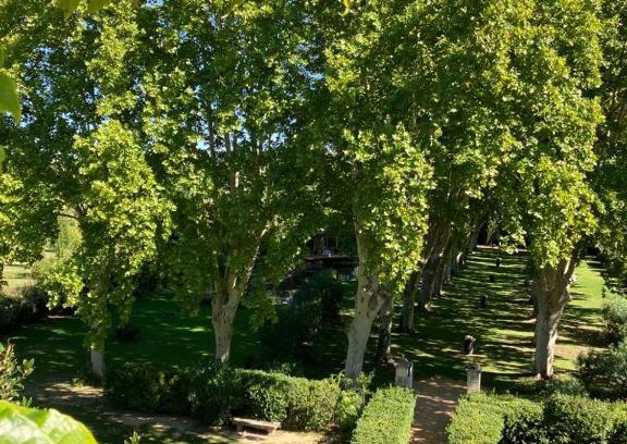 Uzes Bed & Breakfast | Manoir des Sources