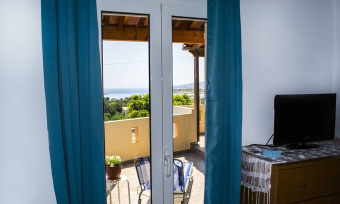Marathi Villa | Manolis VIlla Creta