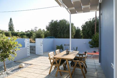Kato Gouves House | Manos Housing Units