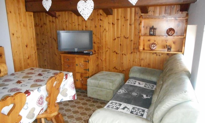 Morgex Apartment | mansarda La Ruine