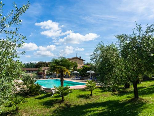 Ramazzano House | Mansion in Perugia with Pool & Green Hills