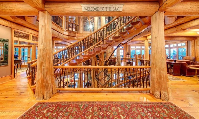Cooperstown - Otsego Lake House | Mansion on lake with hot tub & stunning views.