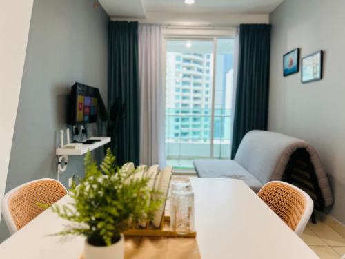 Seri Tanjung Pinang Apartment | Mansion One l 7 pax 2R2B l Cityview l Gleneagles l by PerfectSweetHome