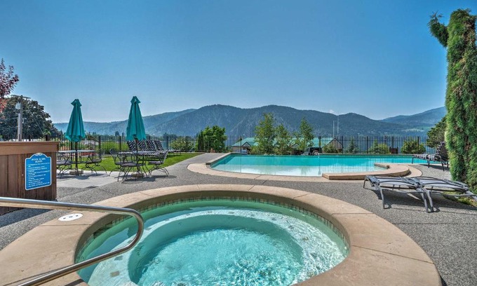 Wapato Point Apartment | Manson Condo with Pool Access - Near Marina and Town